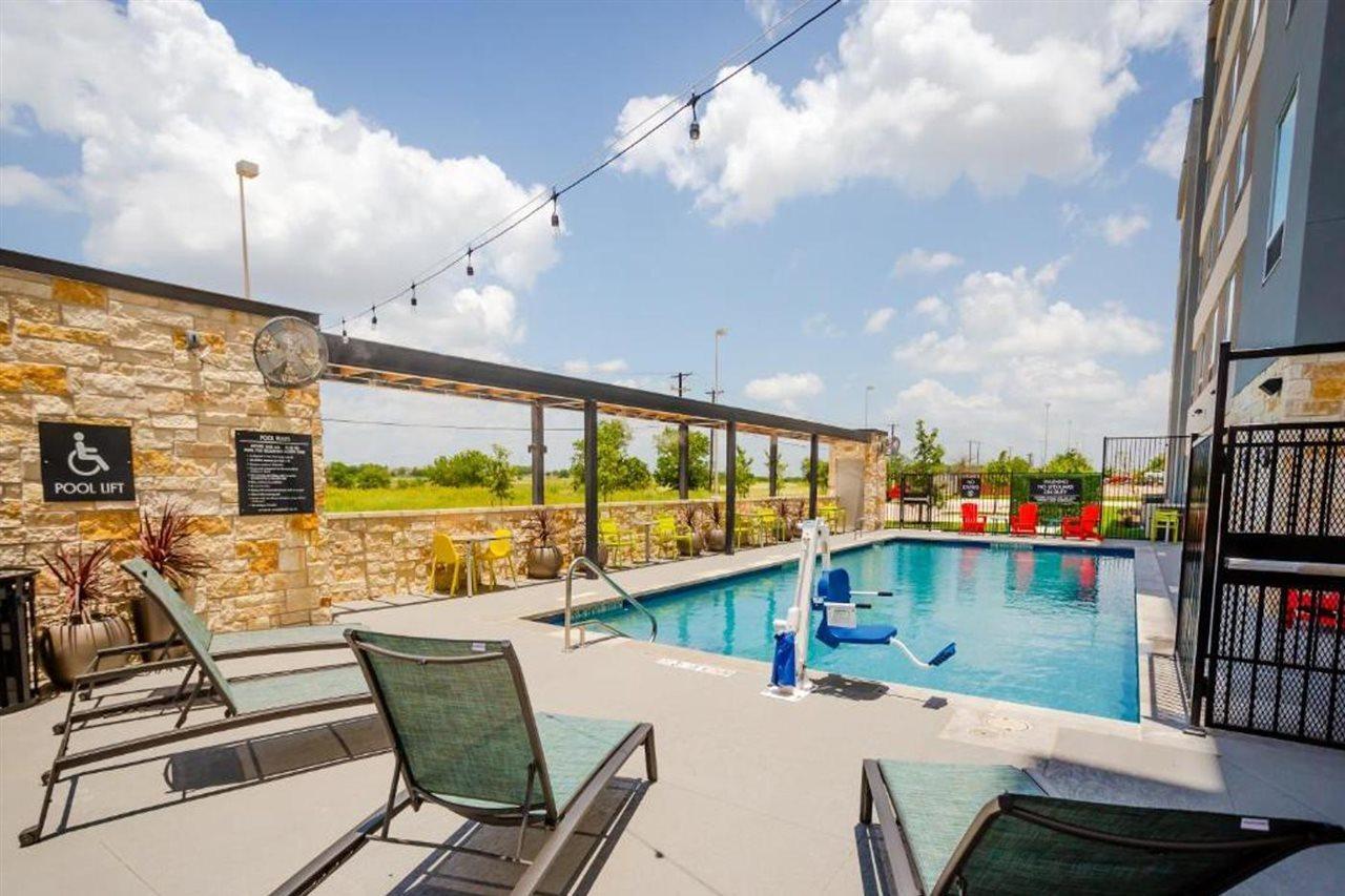 Tru By Hilton Pflugerville, Tx Экстерьер фото
